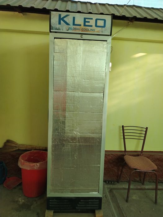 Холодильник витринный