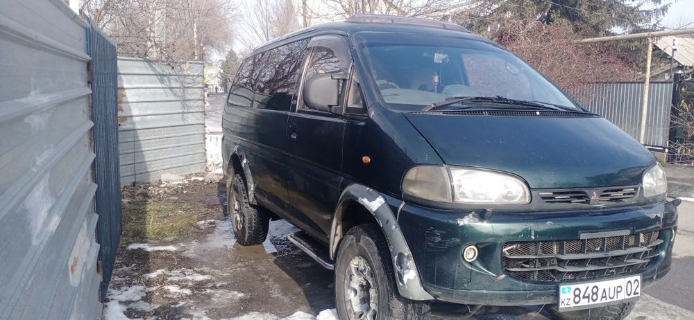 Продам ДеликаЛонга