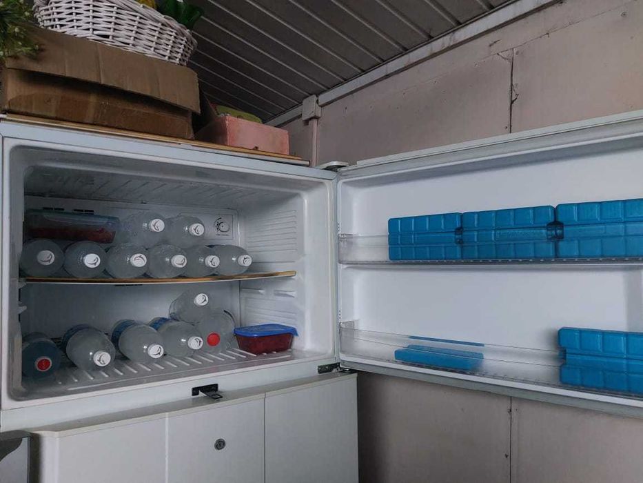 Продам холодильник National NR-B642M.