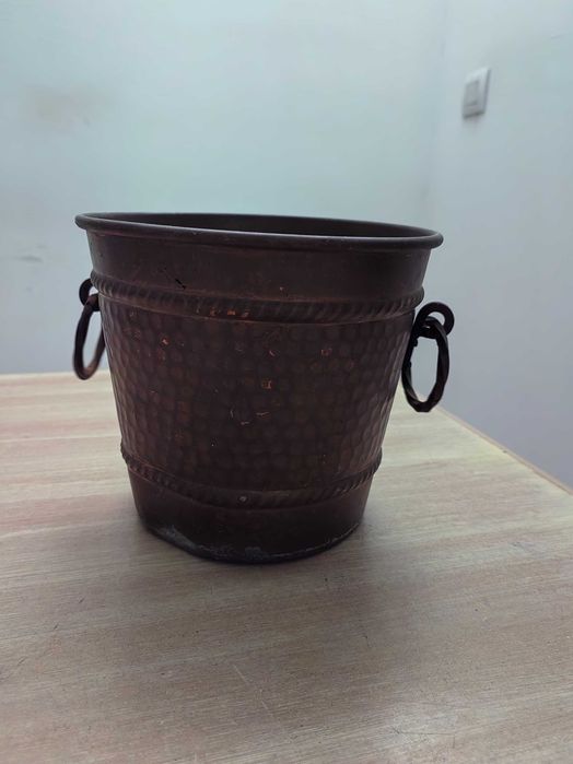 Медна саксия /кофа/за декорация