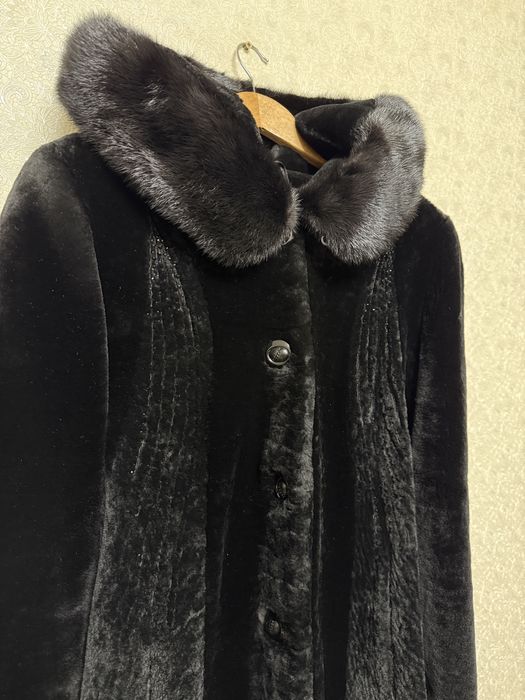 Продам шубу мутоновую