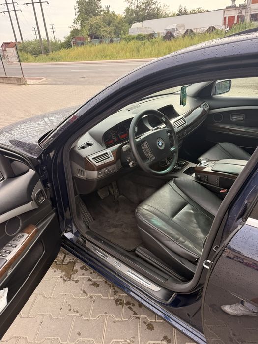 BMW 7 Series 2004 — imagine 5