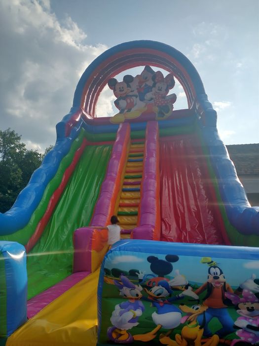 Topogane Gonflabile de închiriat petreceri