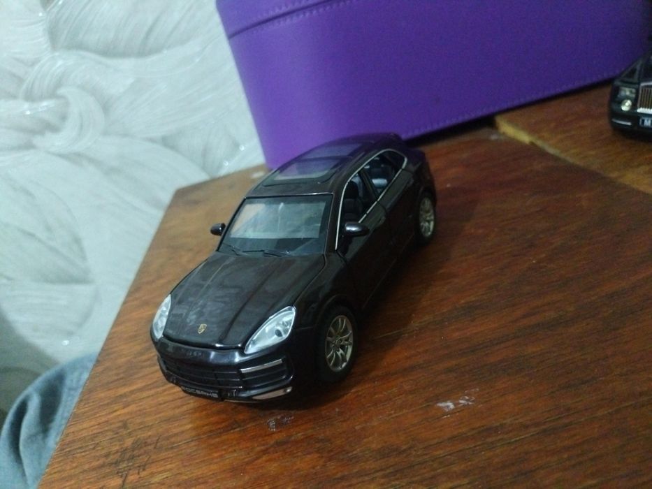 Продам игрушечные машинки