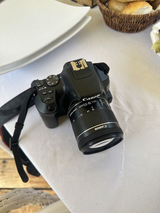 Фотокамера Canon 250D Kit EF 18-55mm