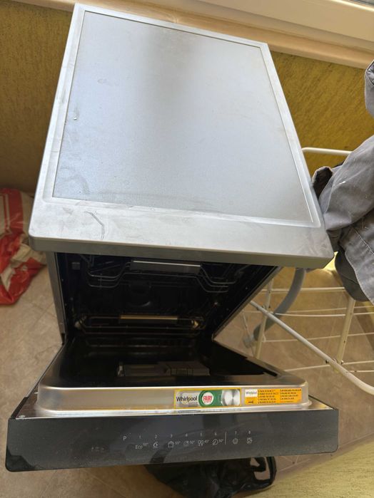 Съдомиялна WHIRLPOOL 6th Sense