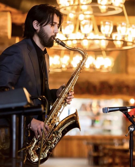 Саксофонист на ваш праздник