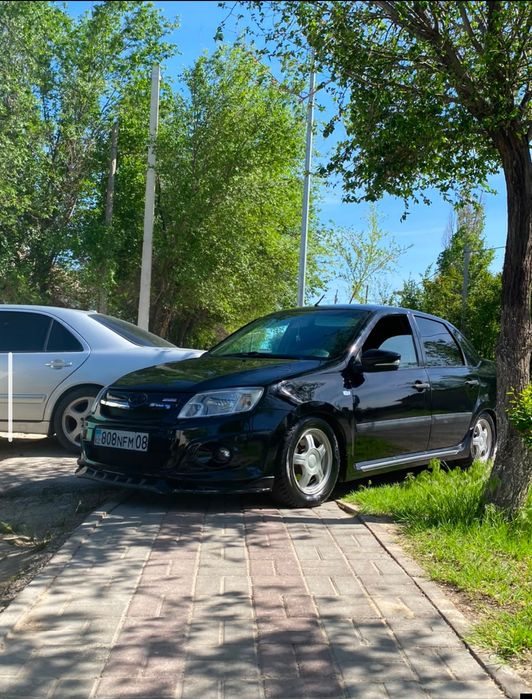 Срочно продам машину лада гранта