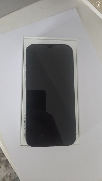 Продам айфон 15 про на 256г