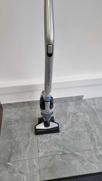 Aspirator Philips FC6408 [Amanet Club Caro]