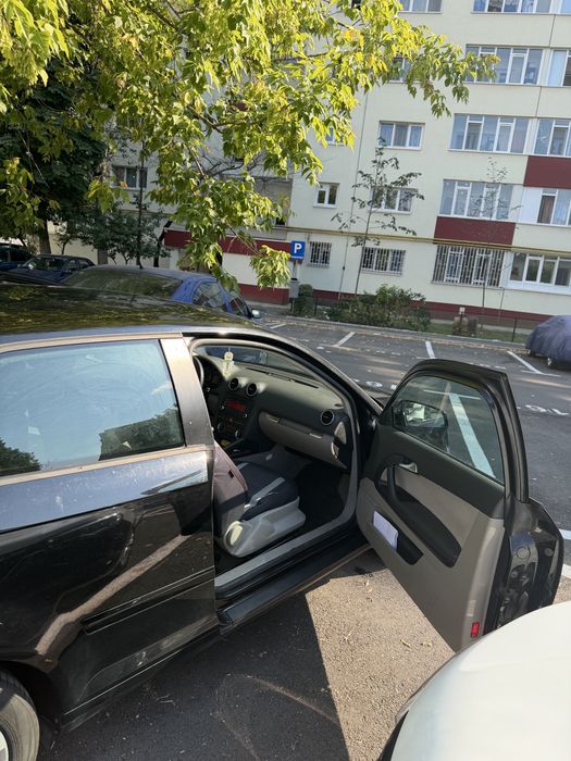Audi A3 1.6 Benzină • 2008 • 103 CP