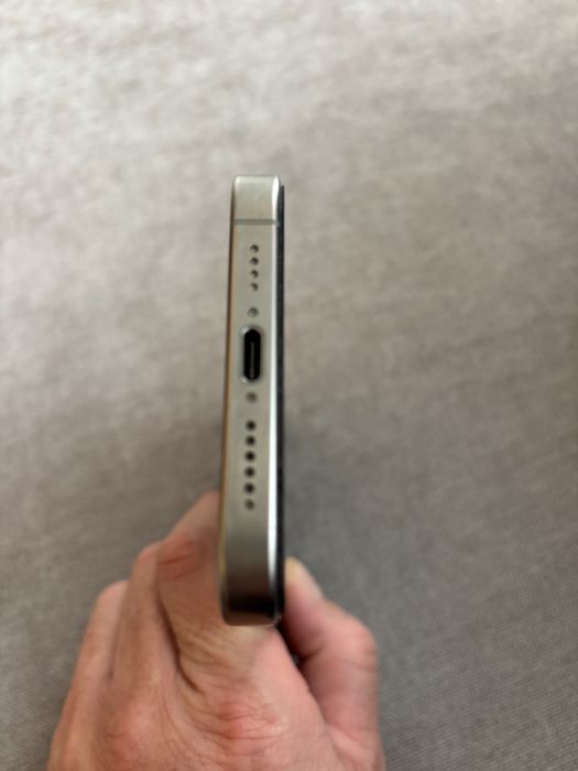 iPhone 15 pro max 512