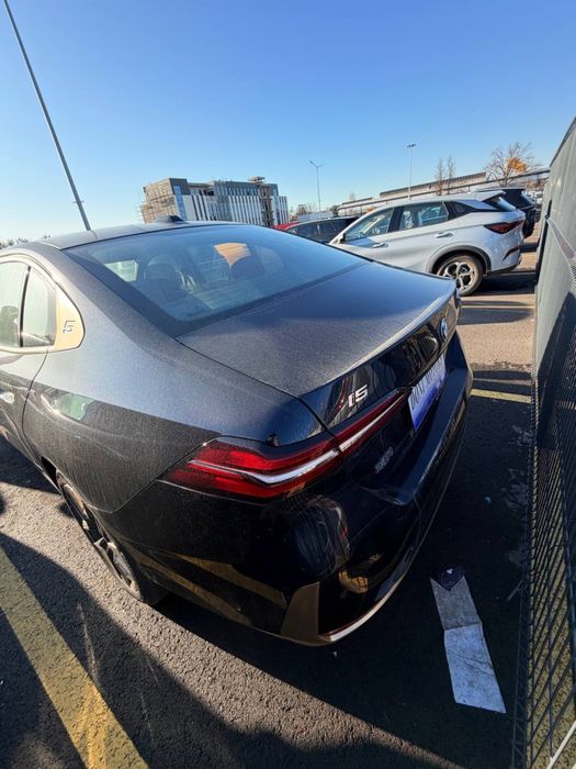 BMW I5 dop opsiya 570 km