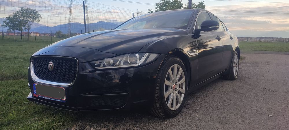 Se vinde Jaguar XE