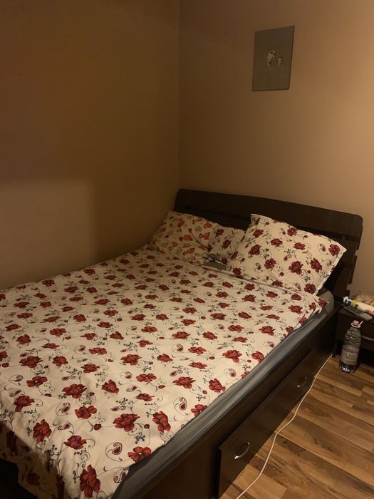 Inchiriez garsoniera 40 m2 cetate( kaufland)