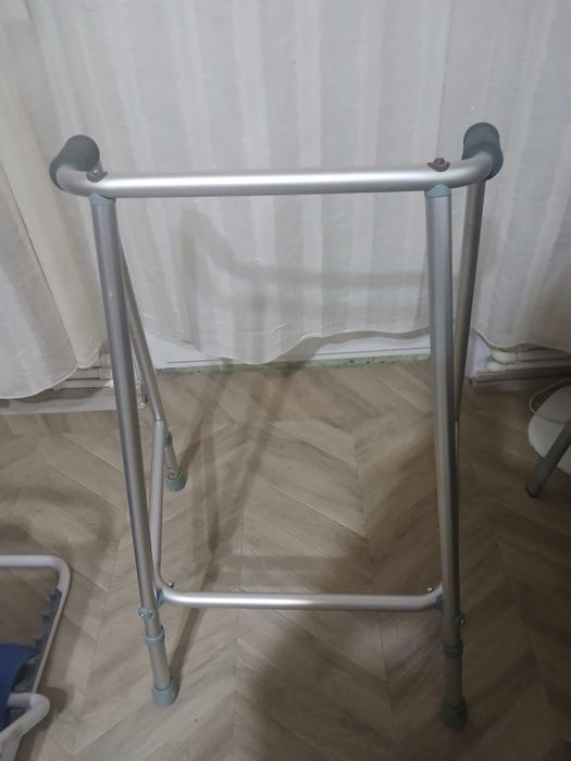 Vând  aparaturi recuperare mobila