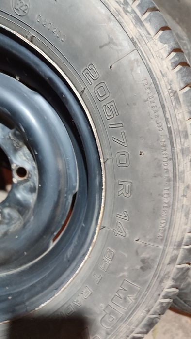 Продам колеса на волгу 15000