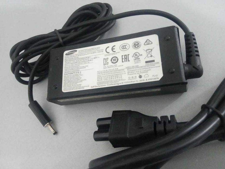 зарядка блок питания, блок питания на ноутбук, блок зарядка к ноутбуку