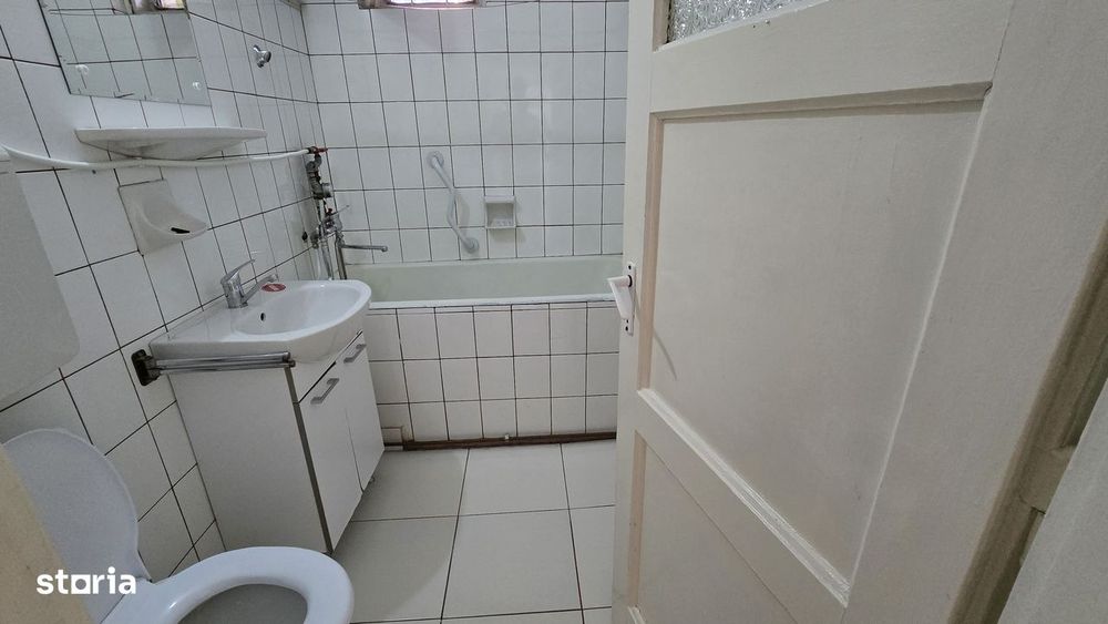 Vand apartament 2 camere in Deva, zona I. Traian, parter,