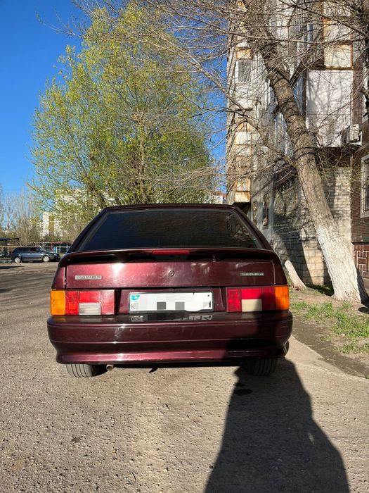 Продам машину Lada 2114