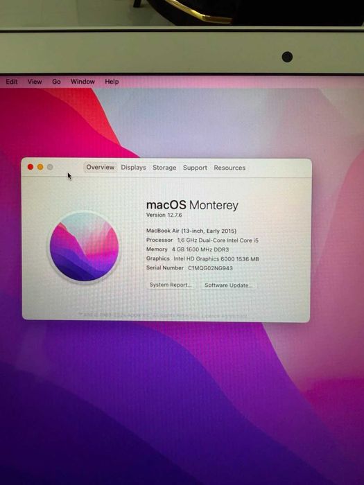 Vând MacBook Air 13