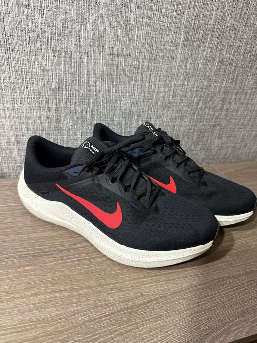 Продавам нови маратонки Nike Winflo 10-45.5 номер,черни