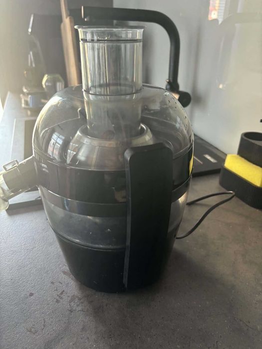Сокоизтисквачка Philips HR1832/00