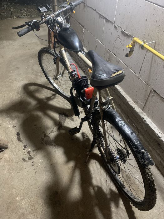 Vănd bicicleat motor 100cc 3,2 cp