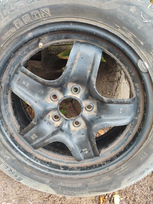 Джанти с подарък гуми  от Опел са свалени 5x110