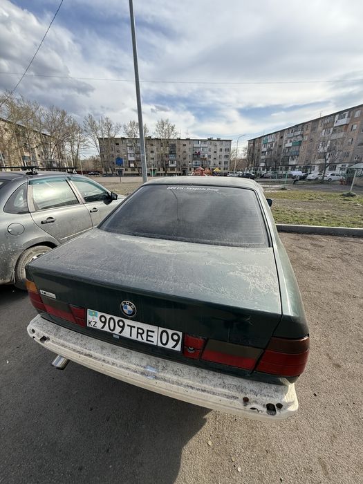 Машина бмв е34 без мотора