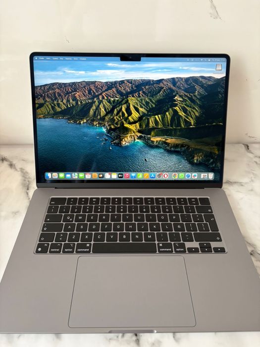 Macbook air 15 m2