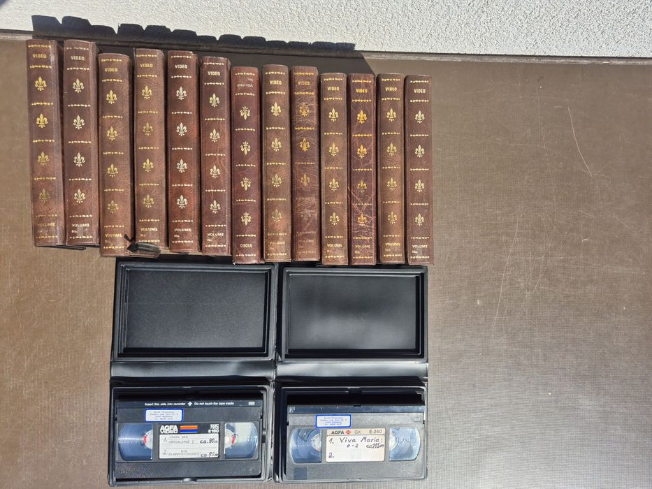 Vând Lot 15 casete video VHS originale Agfa colectie filme de 180-210-240 minute