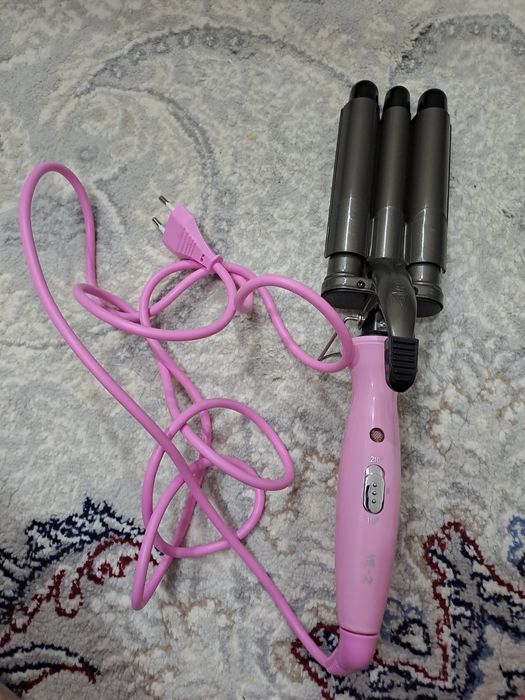 Jinsiy aloqada bolgan yigit va qizning porno video