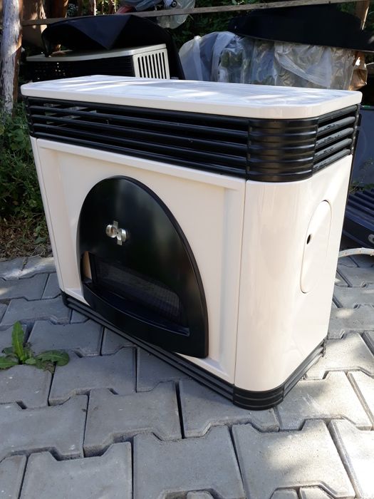 Convectoare cu racordare la gaz.Lampart si Feg.