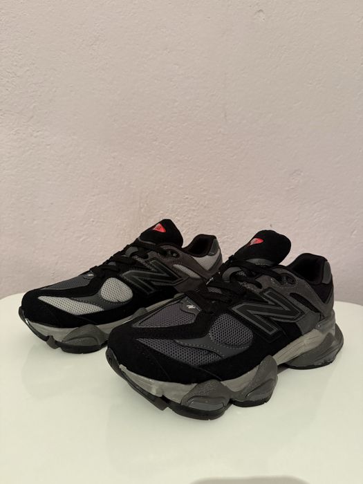 Обувки new balance 9060