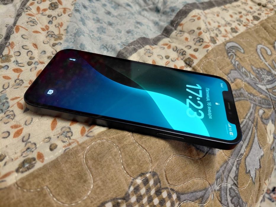 iphone 12 продоется