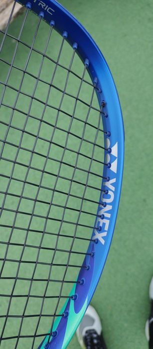vand yonex ezone 100 an 2025
