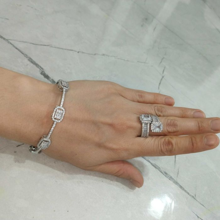 Браслет и кольцо в комплекте новые