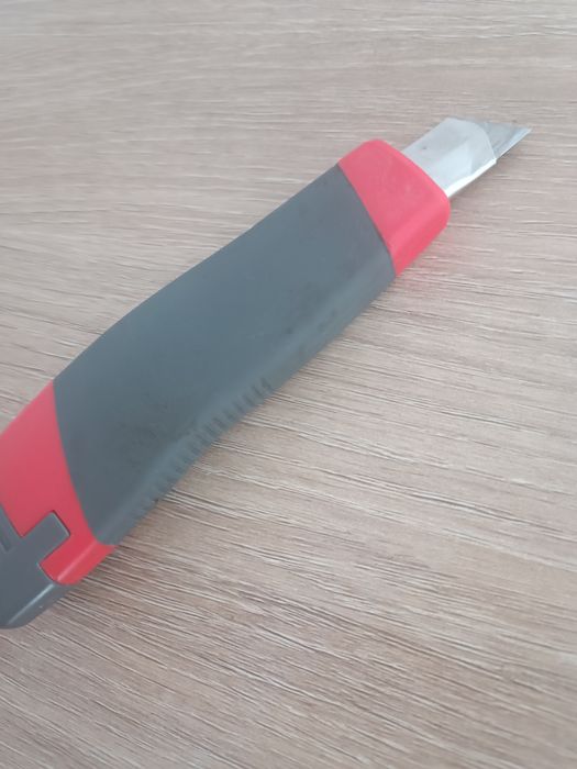 Cutter profesional ghidaj metalic