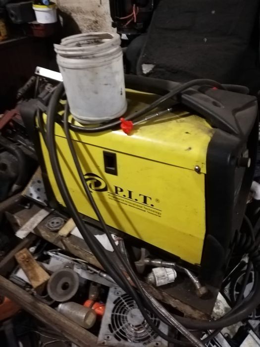 Сварочный аппарат (полуавтомат)