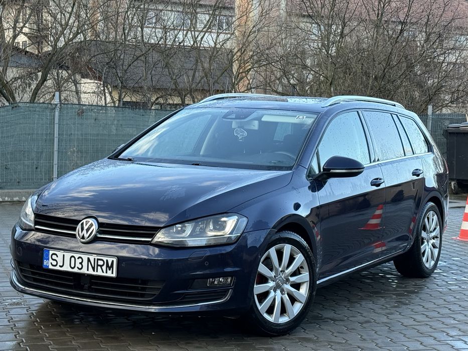 Volkswagen golf 7 2.0tdi Dsg panoramic piele navi camera masaj —full—