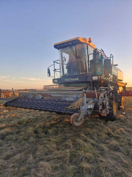 Продам Комбайн Eсиль 740