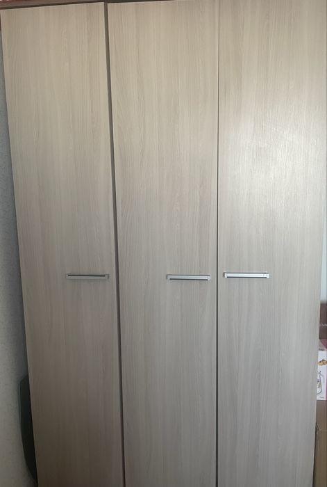 Продам шкаф самовывоз