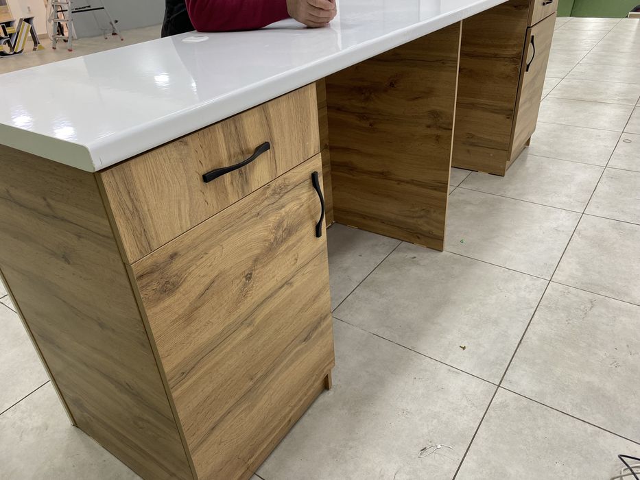 Ресепнш для кассовой зоны