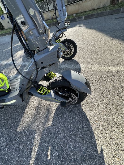 Mukuta 10 plus dual motor-Електрическа тротинетка