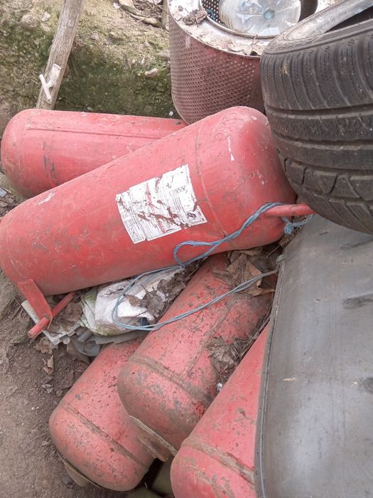 Mai vând mașini pt. Rabla.euro 2 euro3 euro 4.circa 5 mașini cu acte n