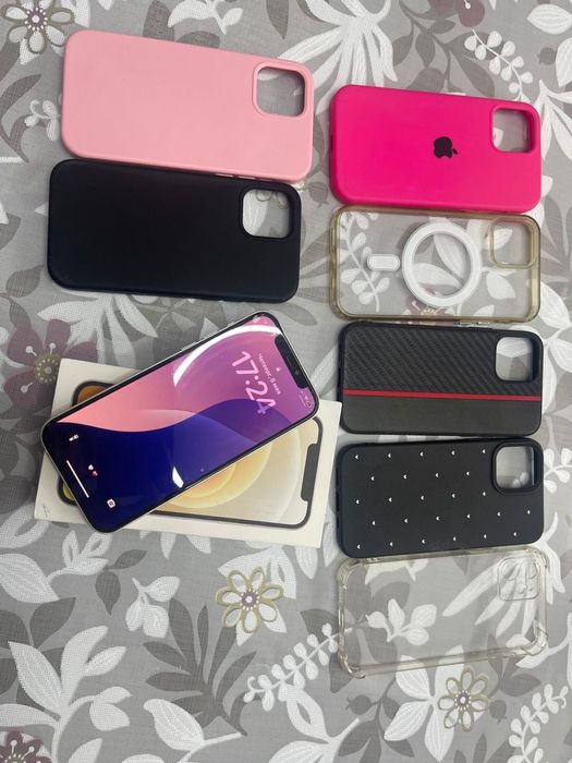 iPhone 12,64гб ,белый