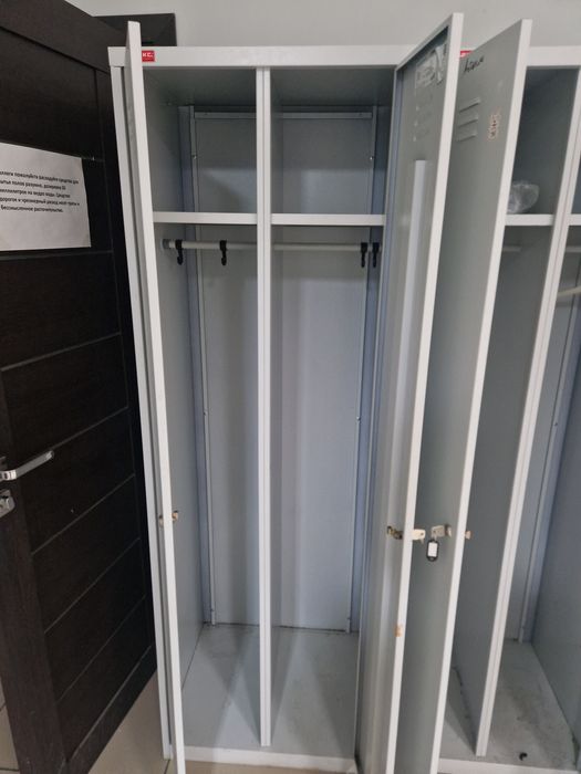 Шкаф металлический  для одежды