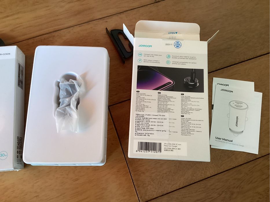 Adaptor auto / incarcator telefon USB tip C.