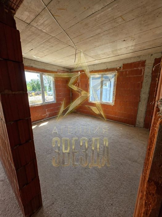 Нова къща – с. Маноле